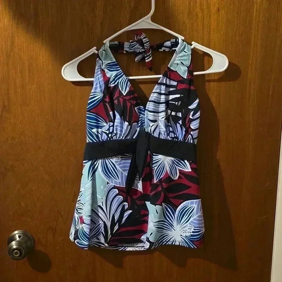 Swimsuits for all Shore Club Swim Top 10 - Picture 1 of 3